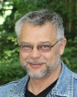 Achim Czylwick ist seit 10 Jahren Ratsmitglied und hat zahlreiche Erfahrungen in der Zeit gesammelt. Achim Czylwick ist seit 10 Jahren Ratsmitglied und hat zahlreiche Erfahrungen in der Zeit gesammelt.