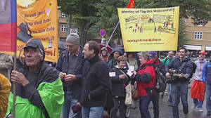 Bunte Vielfalt bei der 13. Herbstdemonstration in Berlin